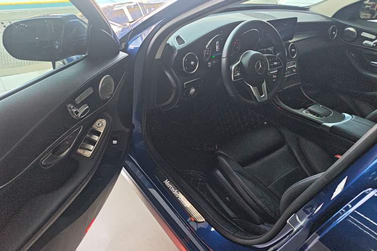 Used Mercedes-Benz C-Class 2019 C 260 L Sport Edition
