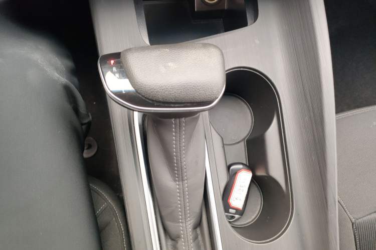 Used Buick Velite 6 2022 Plug-in Hybrid Connected Fashion Model
