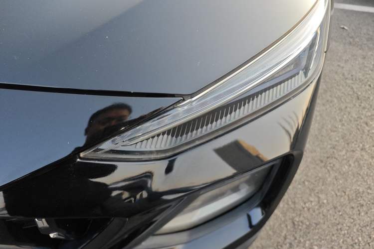 Used SOL X8 2021 300T DCT Prestige Smart Connectivity Edition 5-seater
