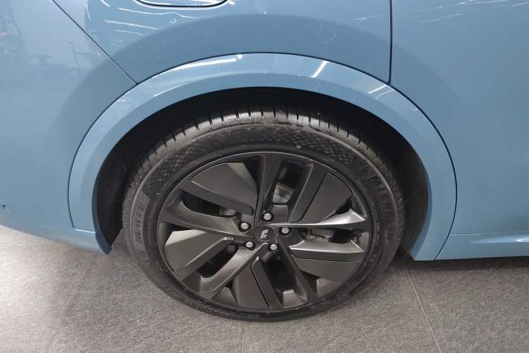 Used Li Auto L9 2022 Max model