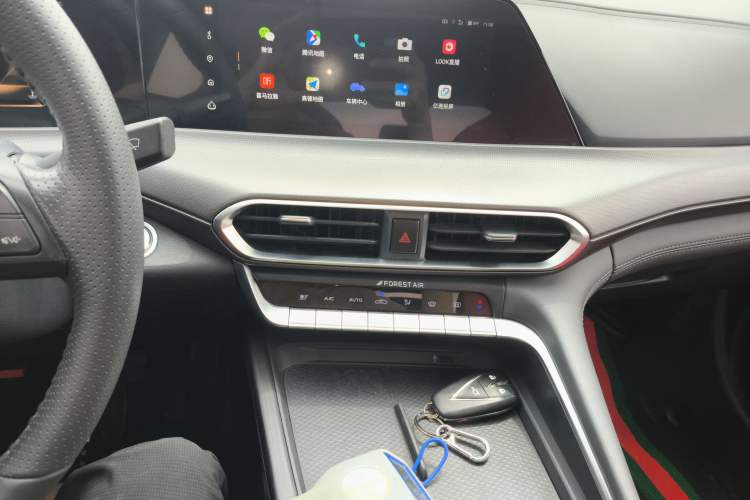 Used Changan UNI-T 2020 1.5T Prestige Version
