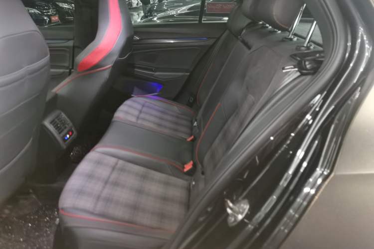 Used Volkswagen Golf GTI 2021 380TSI DSG GTI
