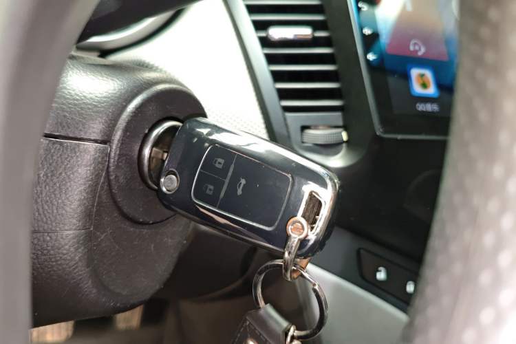 Used Chevrolet Cruze 2013 1.8L SE AT
