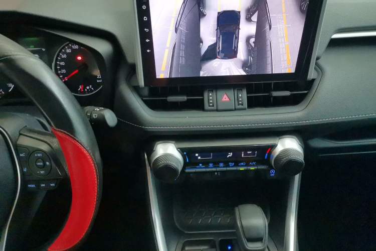 Used Toyota RAV4 2020 2.0L CVT Two-Wheel Drive Urban Edition
