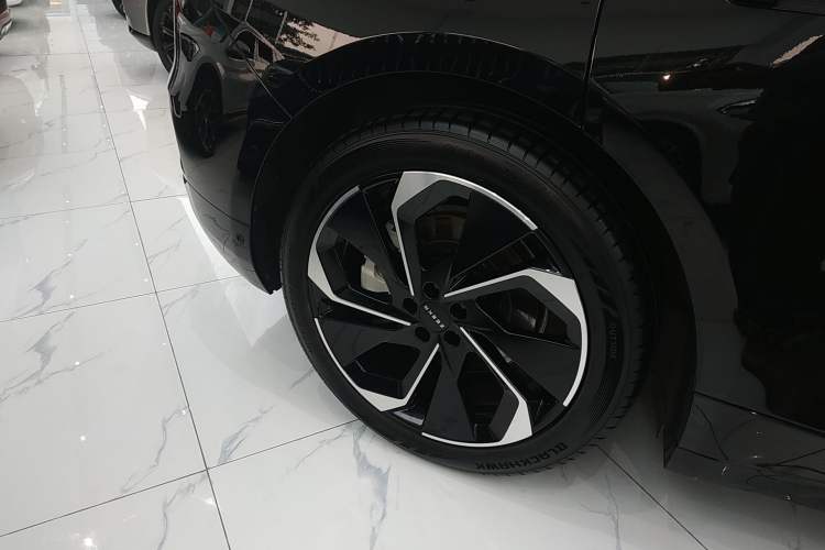 Used Zeekr 001 2023 WE Edition 100 kWh