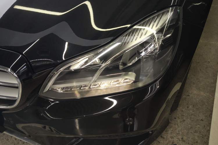 Used Mercedes-Benz E-Class 2015 Restyled E 260 L Sport Edition
