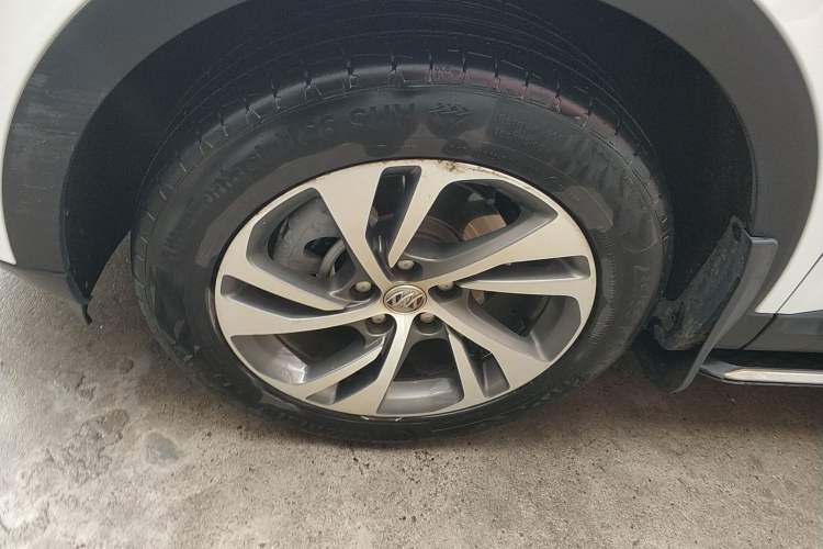 Used Buick Envision 2022 Facelift Encore S 652T Two-Wheel-Drive Luxury Model
