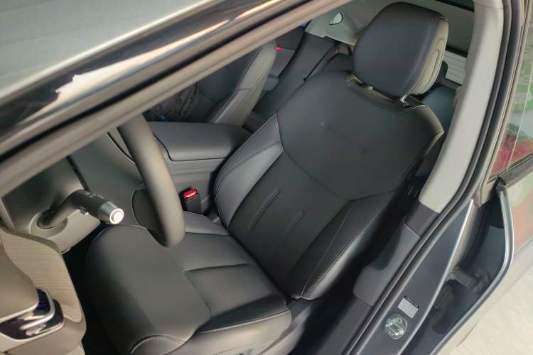 Used XPeng G6 2025 625 Long-Range Max Flagship Edition