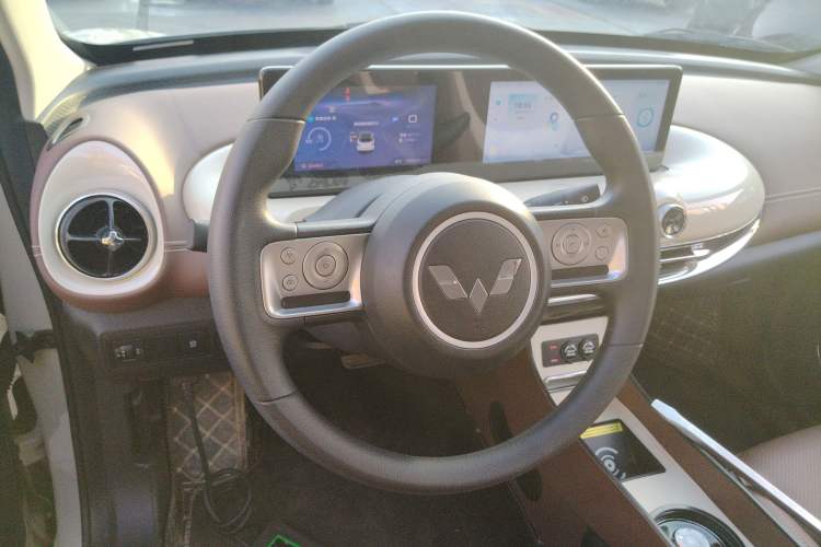 Used Wuling Bingo 2024 333 km Enjoyment Version
