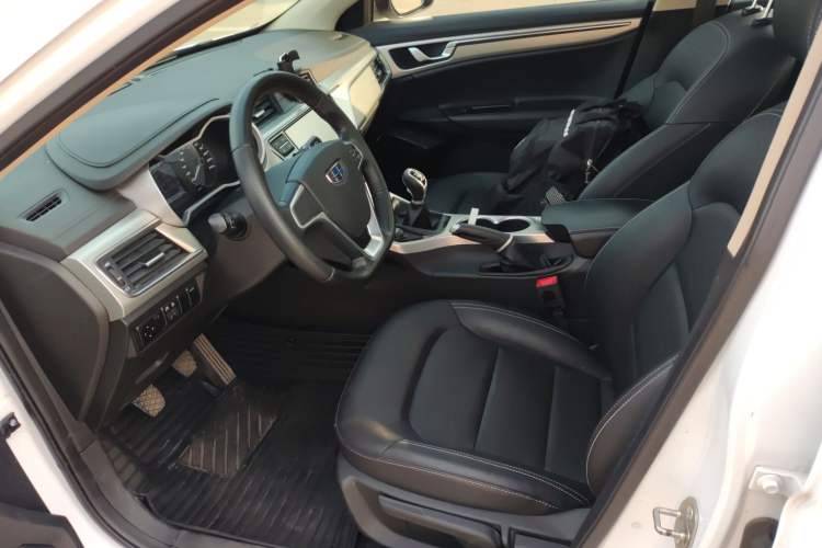 Used Geely Auto Emgrand GL 2017 1.8L Manual Elite Model
