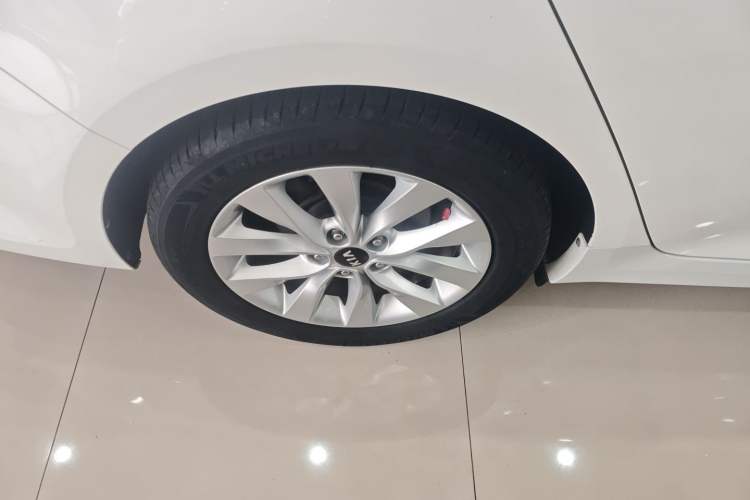 Used Kia K5 2016 1.6T Automatic LUX
