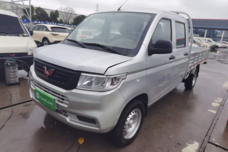 Used Wuling Rongguang New Truck 2023 1.5L Double-Cab Extended-Size Standard Version LAR