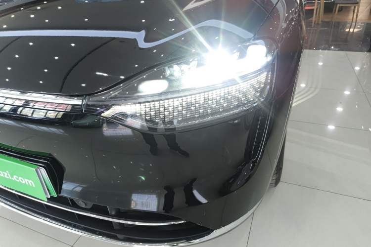 Used Hima AITO M9 2024 Range-Extended Ultra Version 42 kWh 6-Seater Model
