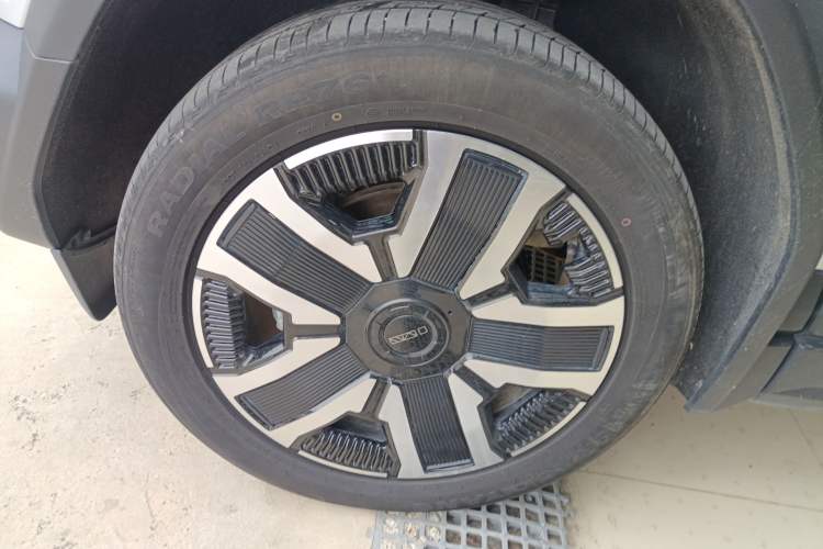 Used  03 2024 501km Four-wheel Drive Long-range Intelligent Driving Edition
