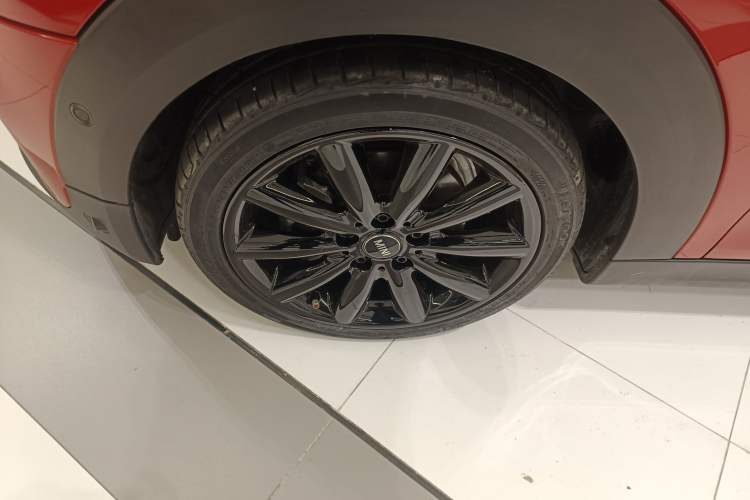 Used  MINI 2018 1.5T COOPER Artist Five-Door Edition
