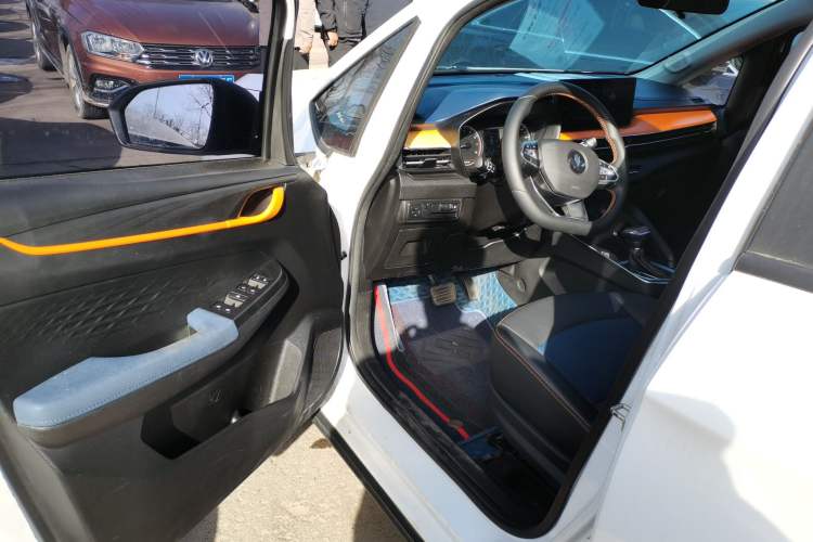 Used Livan X3 PRO 2022 1.5L CVT Xiao Sa
