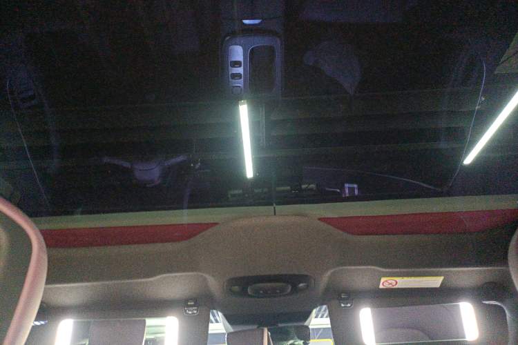 Used  SU7 2024 Rear-Drive Ultra-Long Range Advanced Pro-Level Intelligent Driving Version
