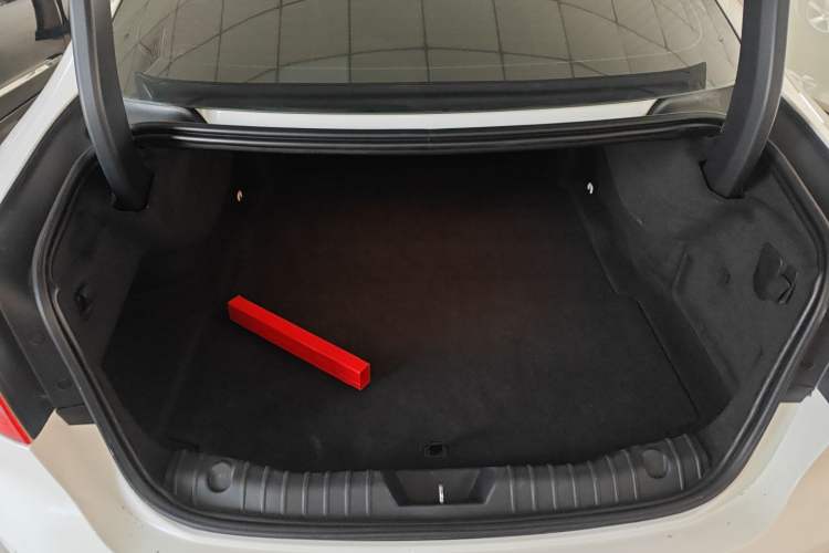 Used Jaguar XFL 2018 XFL 2.0T 200PS Elite Edition
