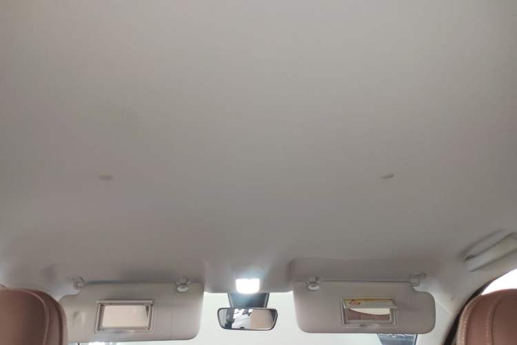 Used Wuling Bingo 2023 333 km Lingxi Connected+ Version
