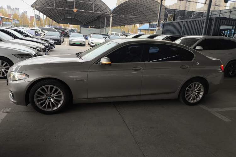 Used BMW 5 Series 2014 525Li Luxury Design Package
