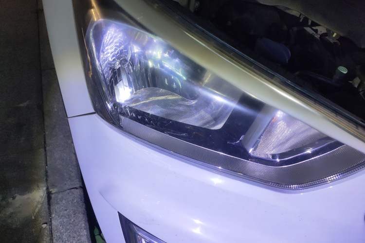 Used Hyundai ix25 2015 1.6L Automatic Two-Wheel Drive Smart GLS Trim