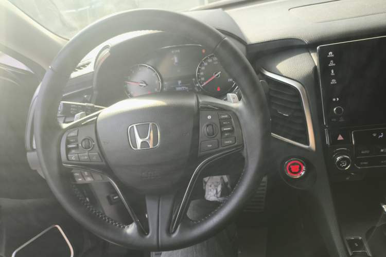 Used Honda Avancier 2017 240TURBO Two-Wheel Drive Premium Edition
