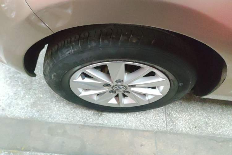 Used Volkswagen Golf 2016 1.6L Automatic Fashion Model
