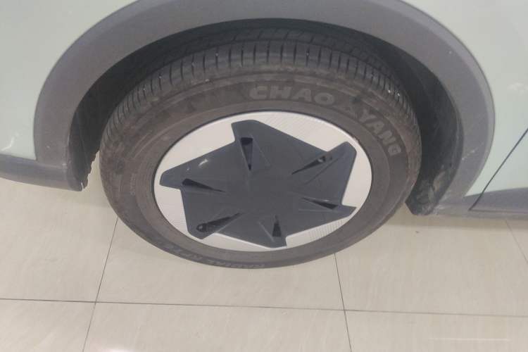 Used Geometry E Firefly 2024 301km Starlight
