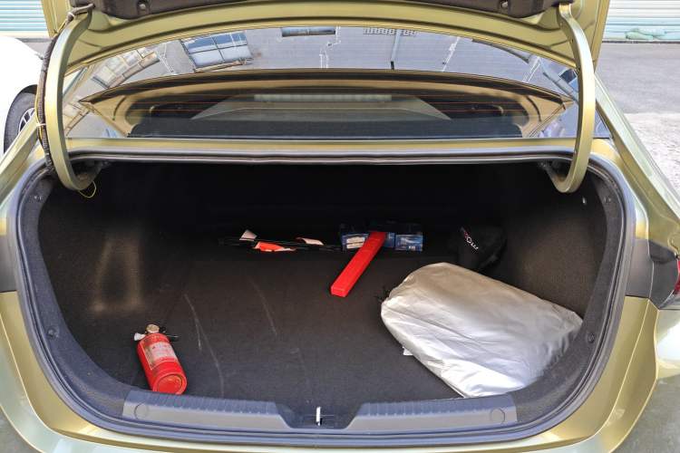 Used GAC Trumpchi EMPOW 2021 270T DCT J16 Version
