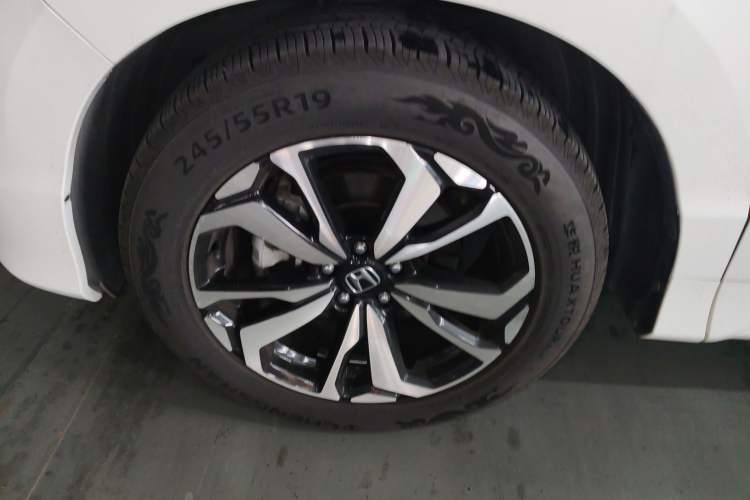 Used Honda UR-V 2017 240TURBO Two-Wheel Drive Luxury Edition China V
