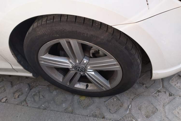 Used Volkswagen Lamando 2015 280TSI DSG Comfort Edition
