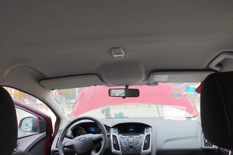 Used Ford Focus 2012 Hatchback 1.6L Automatic Comfort Model
