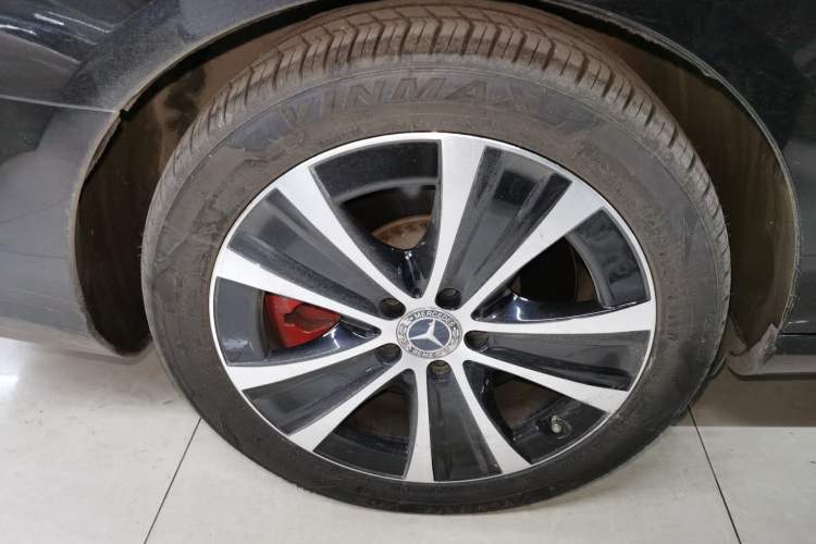 Used Mercedes-Benz E-Class New Energy 2022 Second Facelift E 350 e L Plug-in Hybrid Sedan
