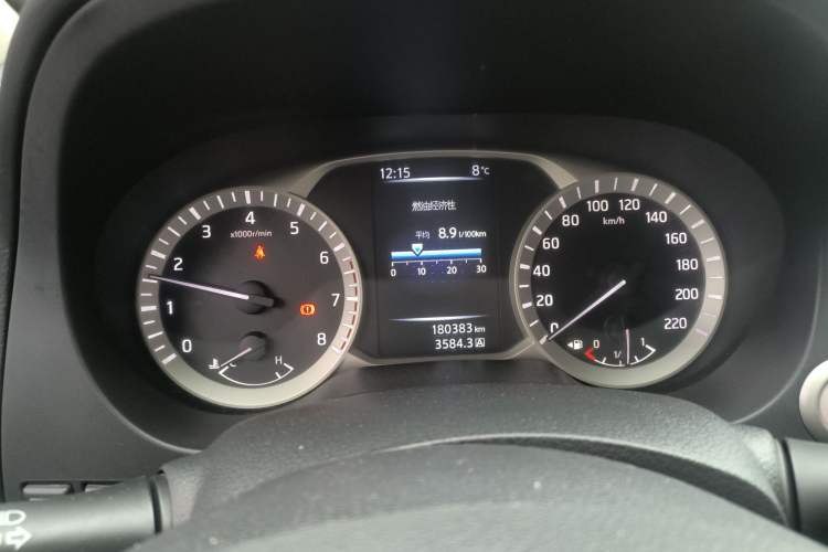 Used Nissan Terra 2018 2.5L Manual Two-Wheel Drive Elite Edition