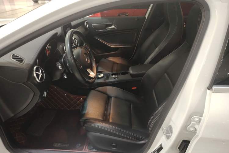 Used Mercedes-Benz GLA 2016 GLA 200 Fashion Model