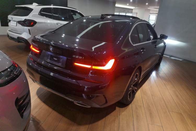 Used BMW 3 Series 2022 325i M Sport Package
