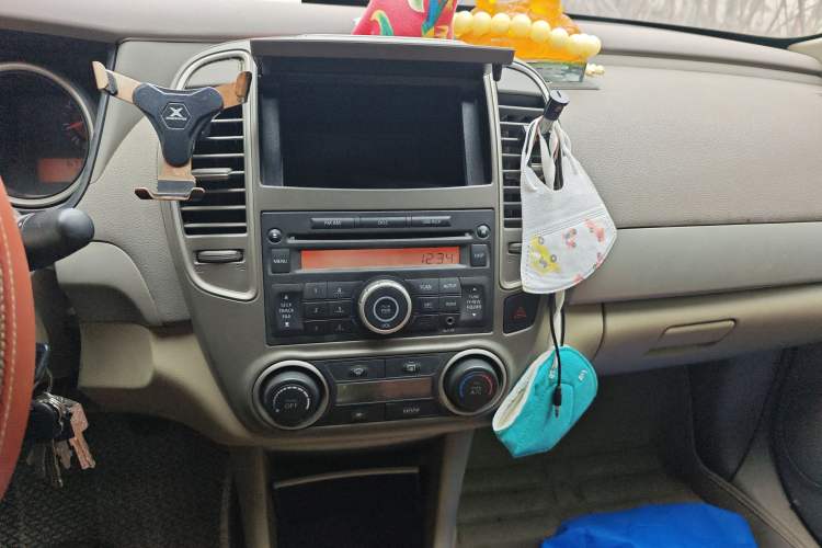 Used Nissan Sylphy 2016 Classic 1.6XE Manual Comfort Edition
