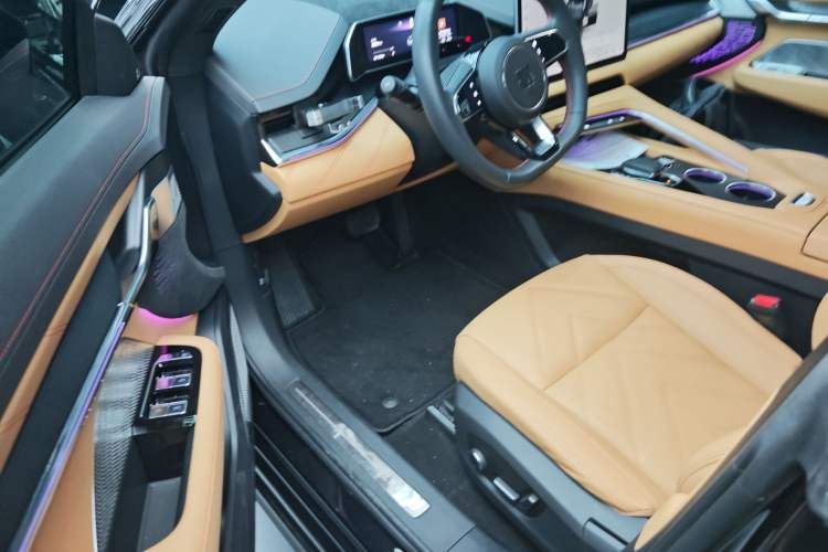 Used Zeekr 001 2023 WE Edition 100 kWh
