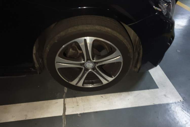 Used Mercedes-Benz E-Class 2016 E 200 L Sport Edition
