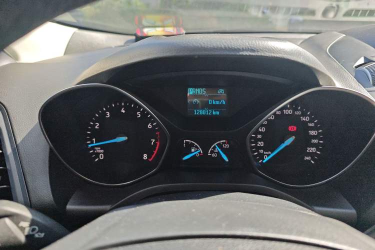 Used Ford Kuga 2019 EcoBoost 180 Two-Wheel-Drive Platinum Edition China VI Standard