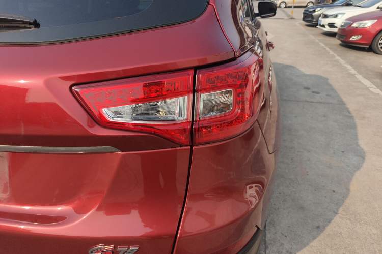 Used Changan CS75 2014 2.0L Manual Luxury Version China IV Standard