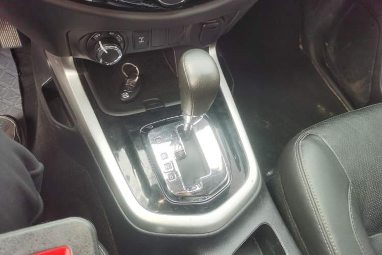 Used Nissan Terra 2020 2.5L XL Upper 4WD Automatic Four-Wheel Drive Luxury Edition
