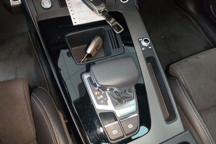 Used Audi Q5L Sportback 2024 40 TFSI Luxury Edition