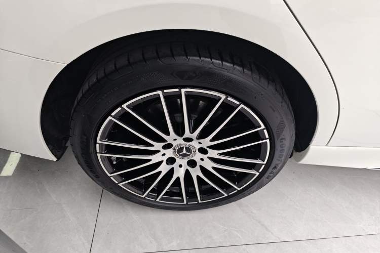 Used Mercedes-Benz C-Class 2024 C 260 L Sport Edition
