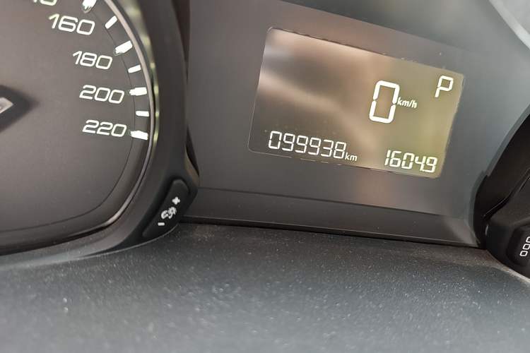 Used Peugeot 308 2019 1.6L Automatic Luxury Version China V Standard
