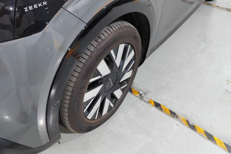 Used Zeekr MIX 2025 Long-Range Intelligent Driving Edition
