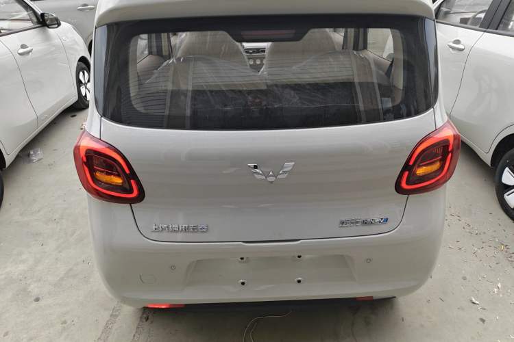 Used Wuling Hongguang MINIEV 2025 Four-Door Version Advanced Edition
