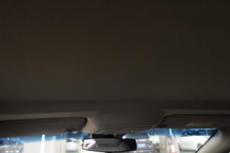 Used Buick GL8 2018 28T Comfort Model China VI Standard
