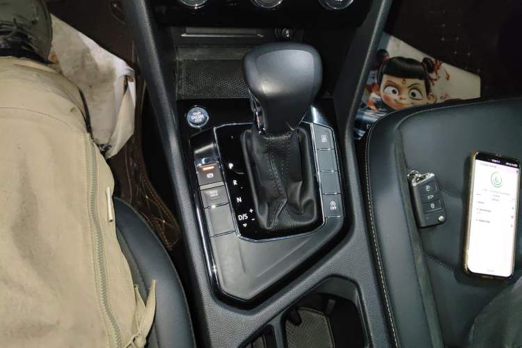 Used Volkswagen Tiguan L 2021 330TSI Automatic Two-Wheel Drive Smart Edition
