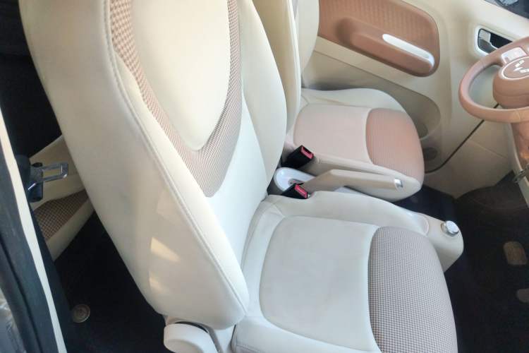 Used Wuling Hongguang MINIEV 2024 3rd Generation 215km Advanced Version